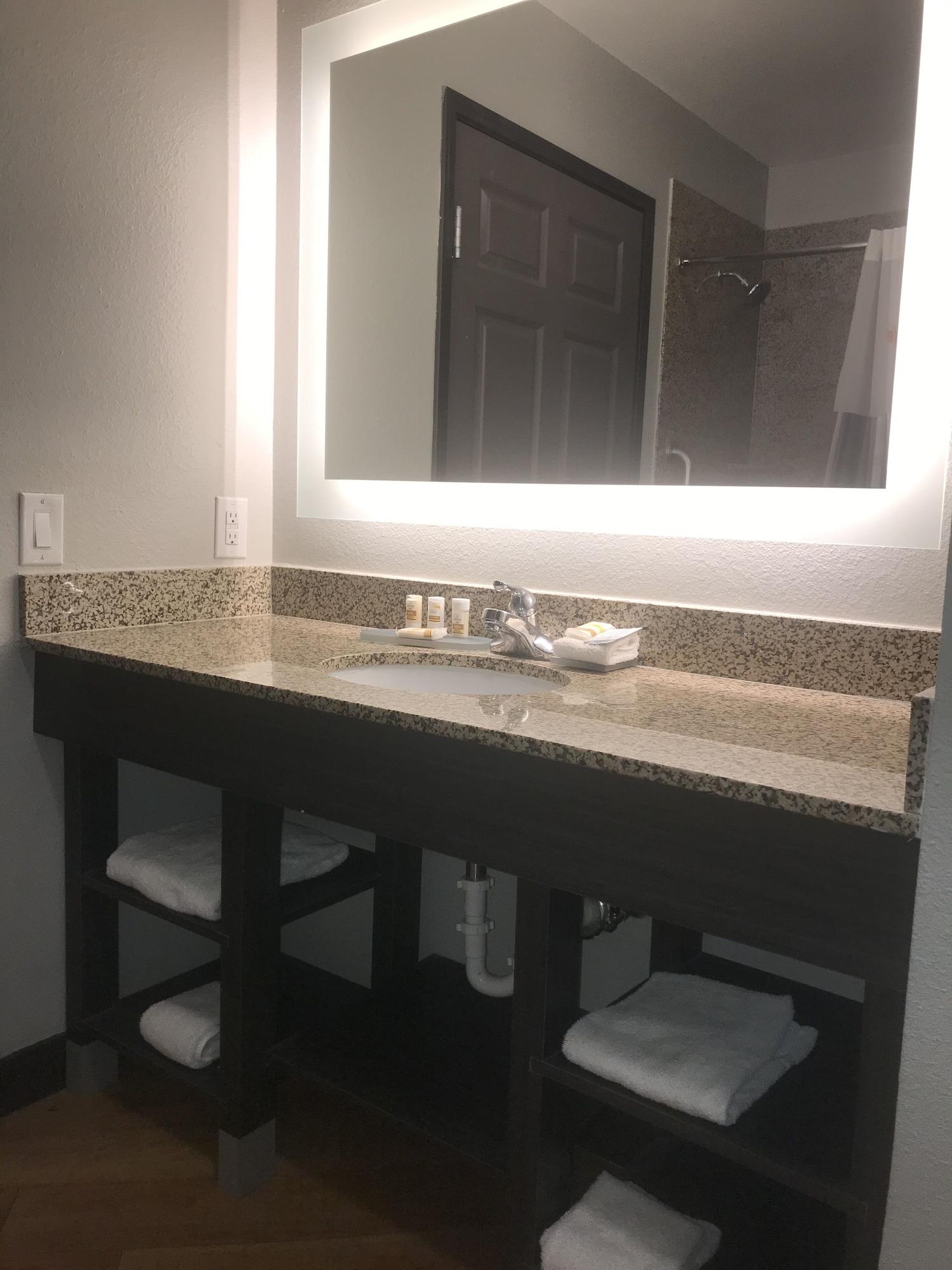 La Quinta By Wyndham Abilene Mall Экстерьер фото